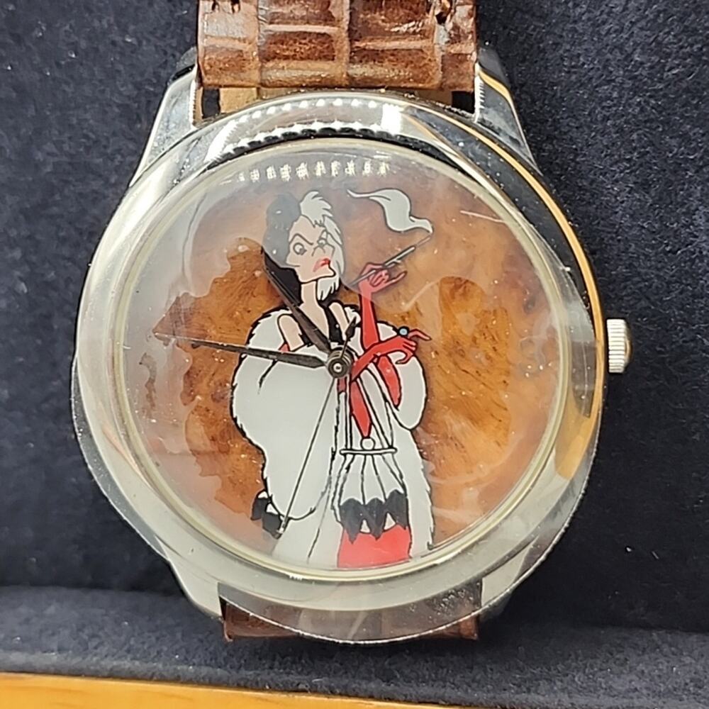 Rare Vintage Marc Davis Signature Series Cruella DeVil Disnry Watch 1095/5000